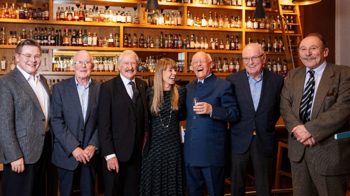 Glencairn Kadehi 25 Yaşında