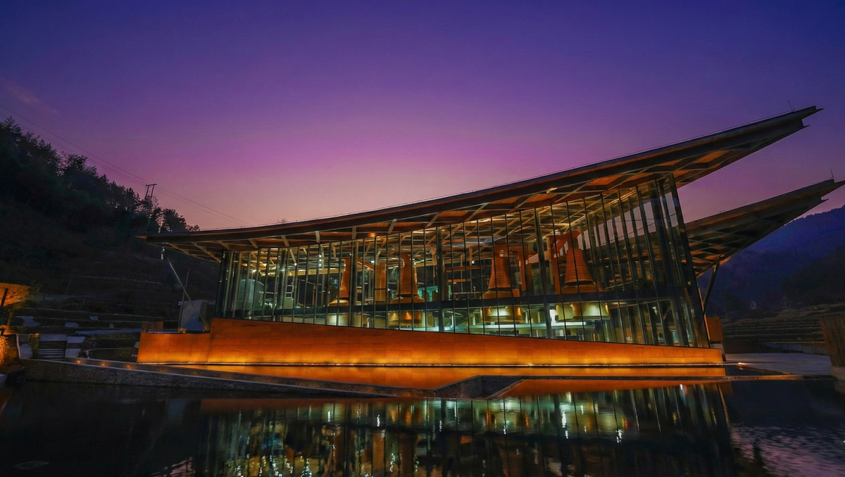 İskoç Devlerinin Yeni Gözdesi: Angus Dundee Çin’deki İlk Fıçısını Doldurdu !